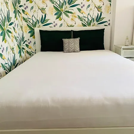 Gloria's Place Apartament Bucureşti