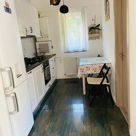 Gloria's Place Apartament Bucureşti